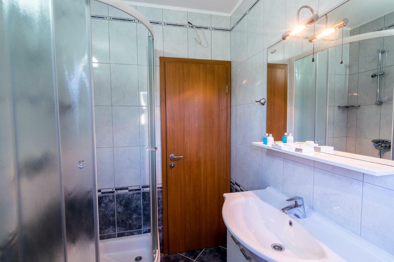Apartman Emil Supetar Zewnętrze zdjęcie