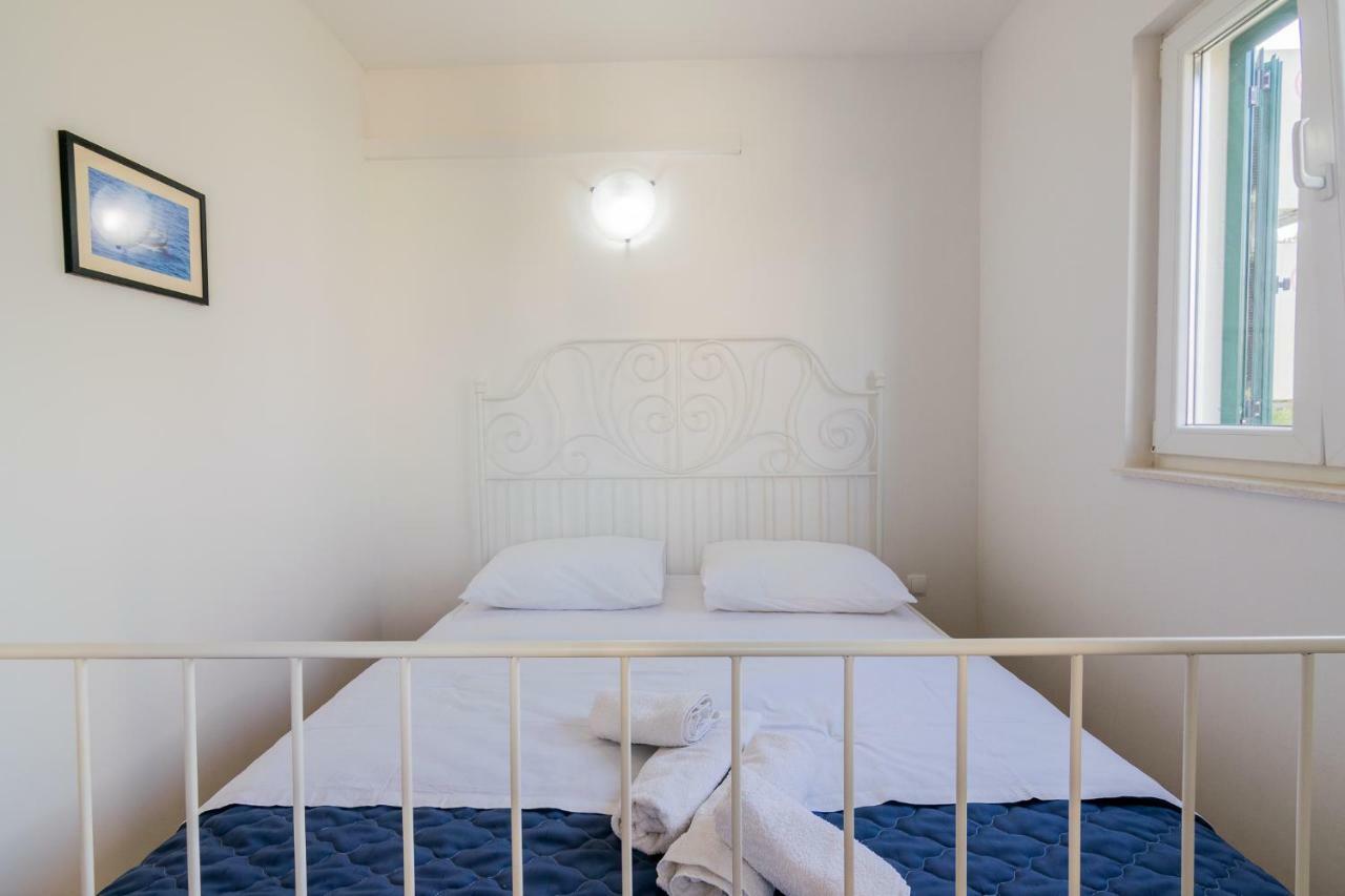 Apartman Emil Supetar Zewnętrze zdjęcie
