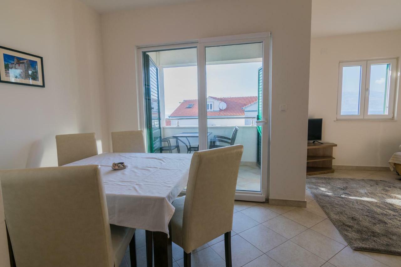 Apartman Emil Supetar Zewnętrze zdjęcie